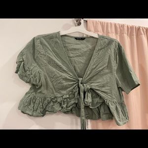 super cute tie top